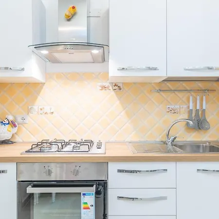 Apartman Domo Nora 2 *